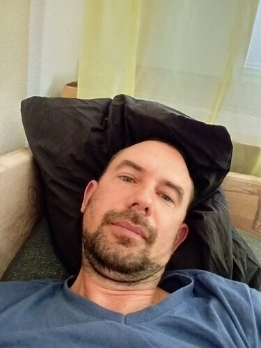 JánosJános társkereső