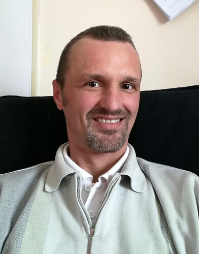 László123 társkereső