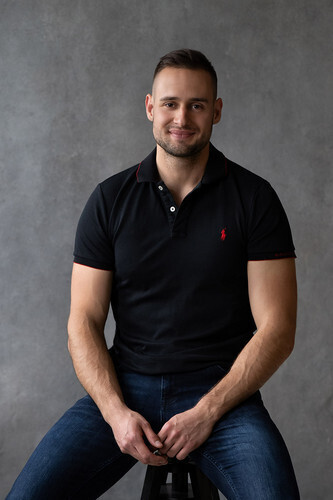 KB08 társkereső