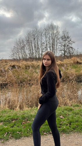 Angelina Dehlow társkereső