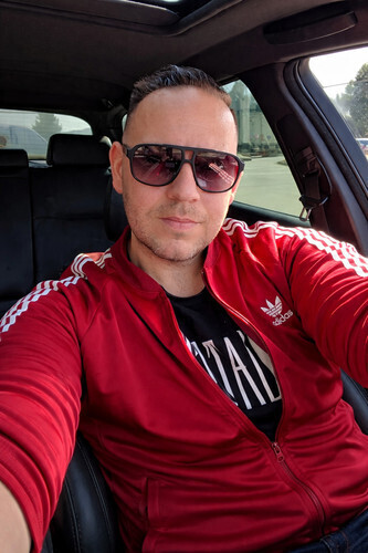 Tiesto társkereső