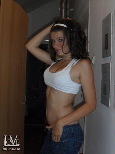 Szandibaba1622 társkereső