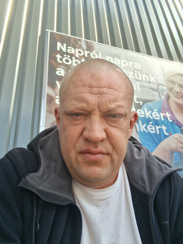 axaxax társkereső