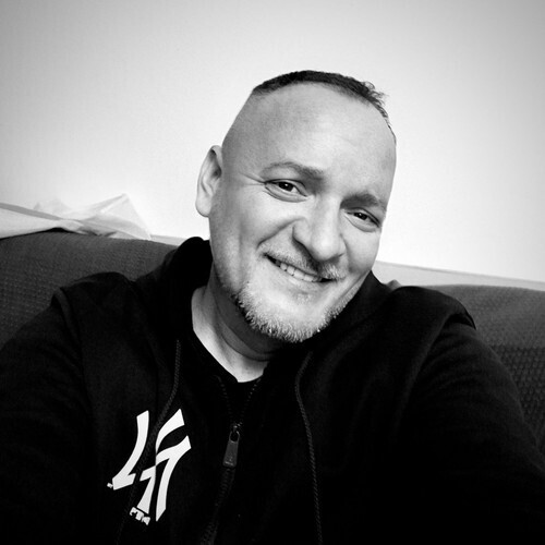 Holtodiglan társkereső