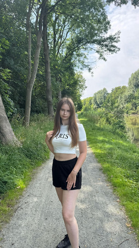 Angelina Dehlow társkereső