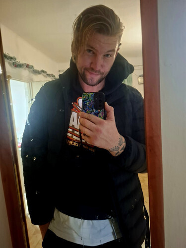 L.Dániel társkereső