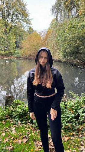 Angelina Dehlow társkereső