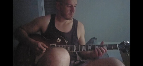 Kristóf90 társkereső