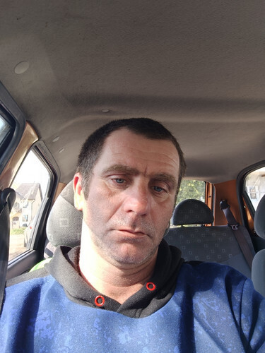 Lacika11 társkereső