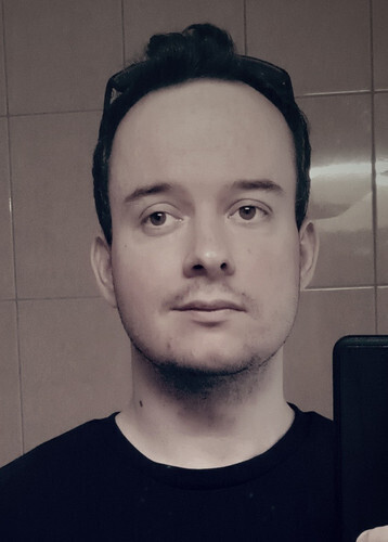 Gergő21 társkereső