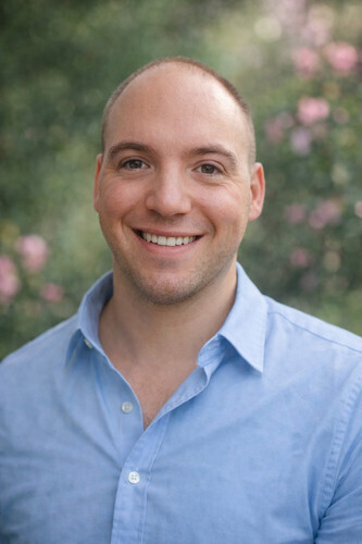 alone with you társkereső