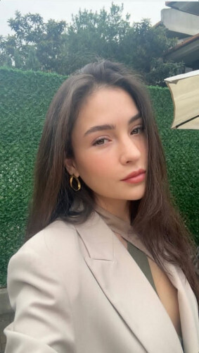 Melis Minkari 27 társkereső