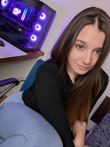 Yasemin_Gamer társkereső