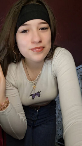 Vivien Roma társkereső