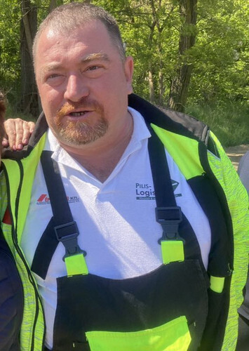 manospeti társkereső