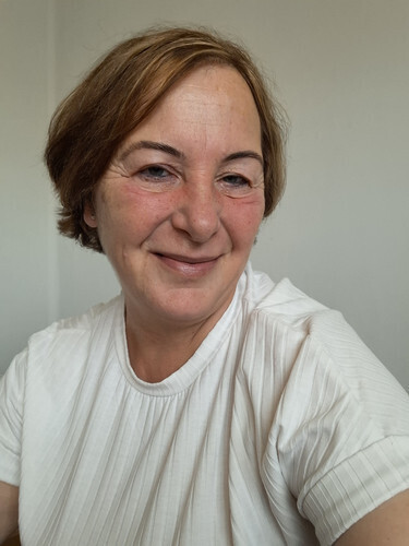 Kriszta48 társkereső