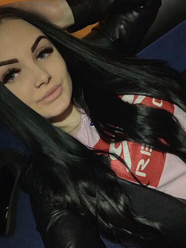 natababa32 társkereső