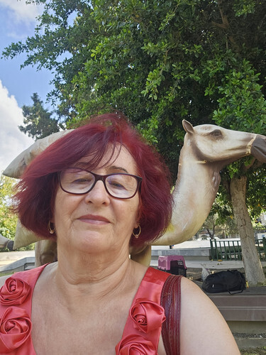 Zsofika909 társkereső