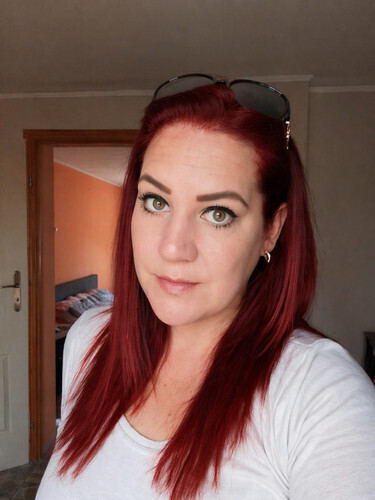 Nicole_1099 társkereső