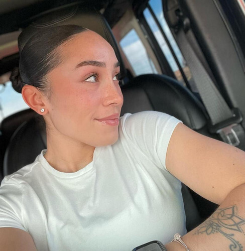 Sarah98 társkereső