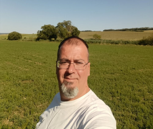 Jay77bee társkereső