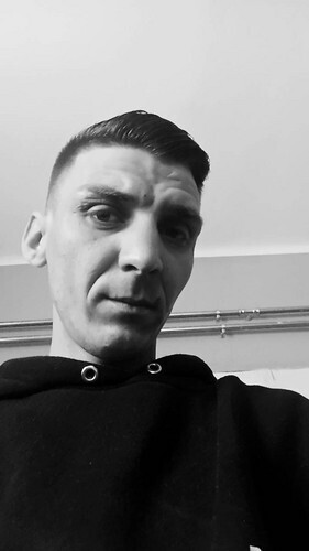 Laci0919 társkereső