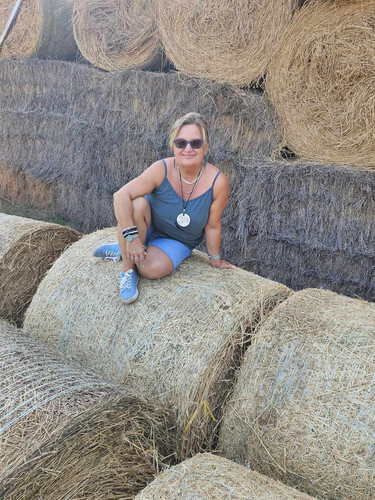 Ibolya68 társkereső