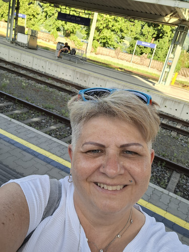 Anna71 társkereső