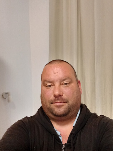 Gabesz198401 társkereső