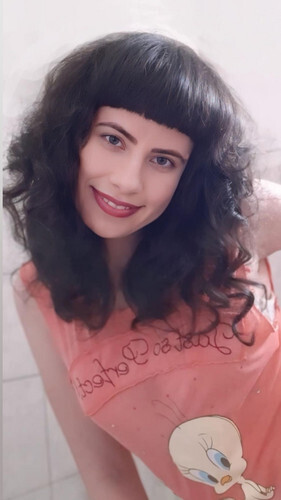 Melinda Építésvezető társkereső