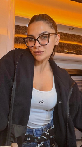 Biran Damla Yilmaz Celeb társkereső