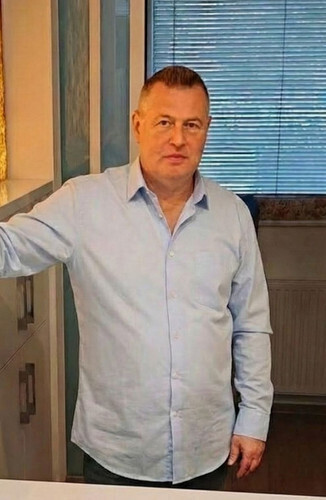 Francis társkereső