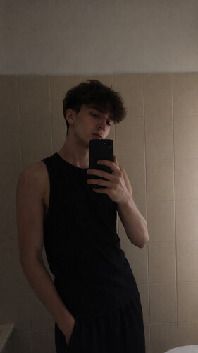 Adam888 társkereső