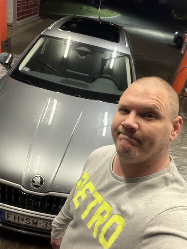 tomkovicsv társkereső