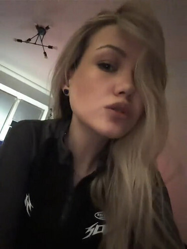 FADE EVA társkereső