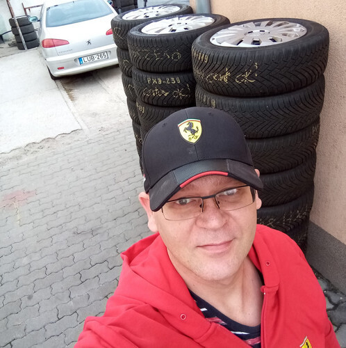 Tom1122 társkereső