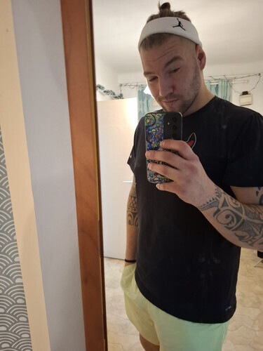 L.Dániel társkereső